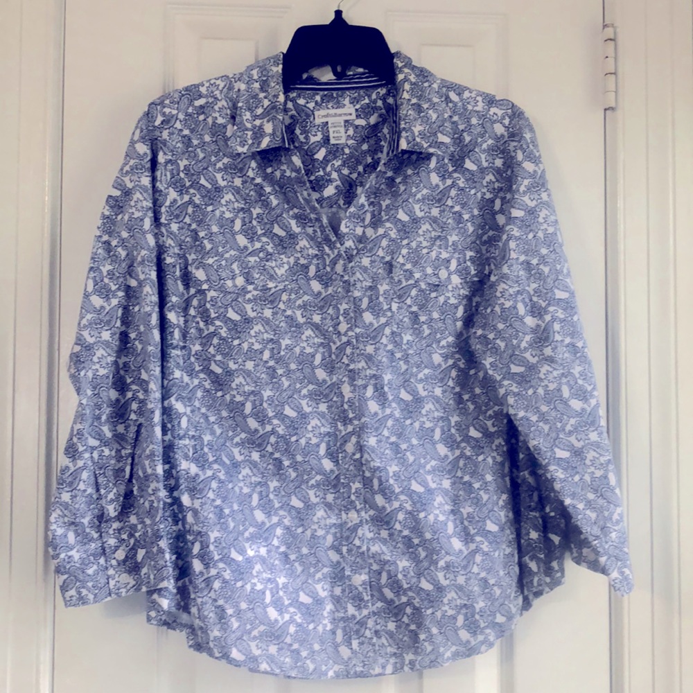 Croft & Barrow button up shirt